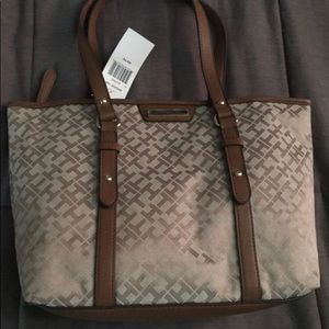 Tommy Hilfiger purse